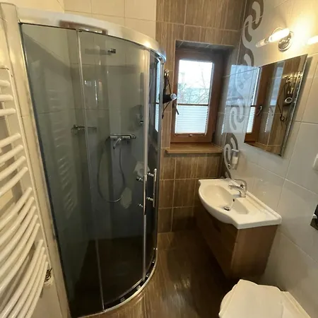 Ostrysz Quarto em Acomodações Particulares