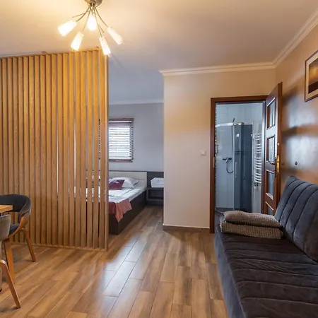 Ostrysz Ubytování v soukromí Dzianisz