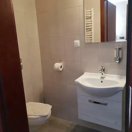 Ostrysz Quarto em Acomodações Particulares